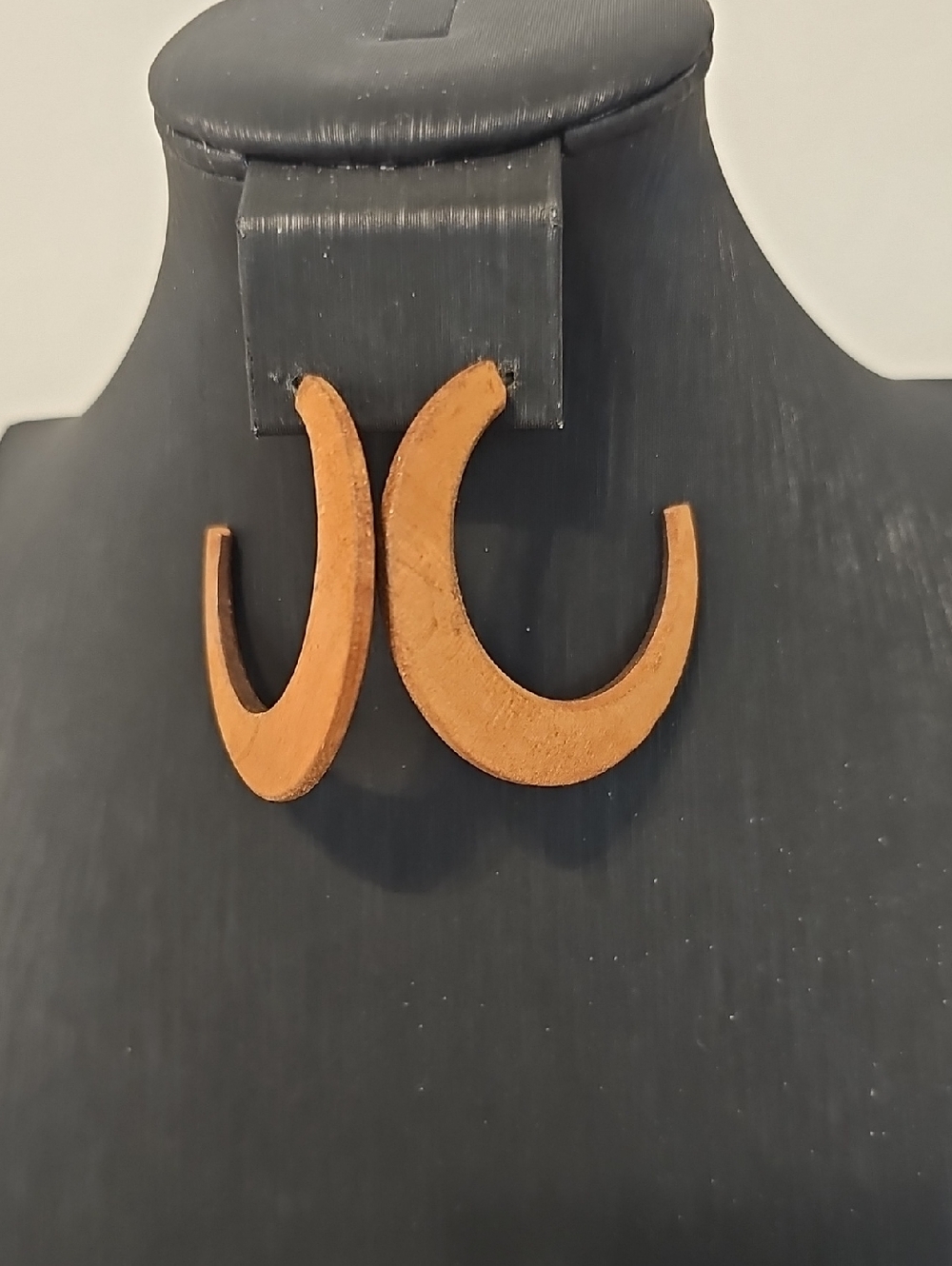 Minimalist Crescent Wooden Hoop Earrings - Tan